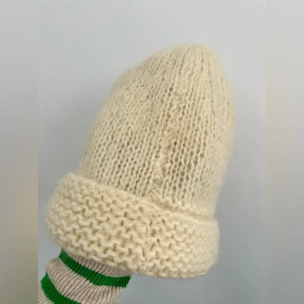 Vintage Cream 100% Wool Beanie Hat